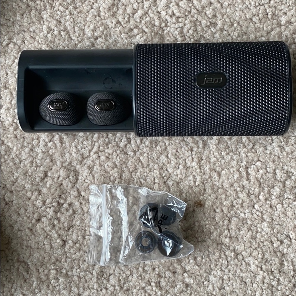 Jam Ultra Bluetooth Headphones - Picture 3 of 4